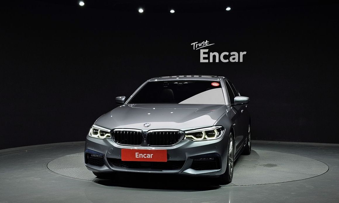 BMW 5-Series 2019