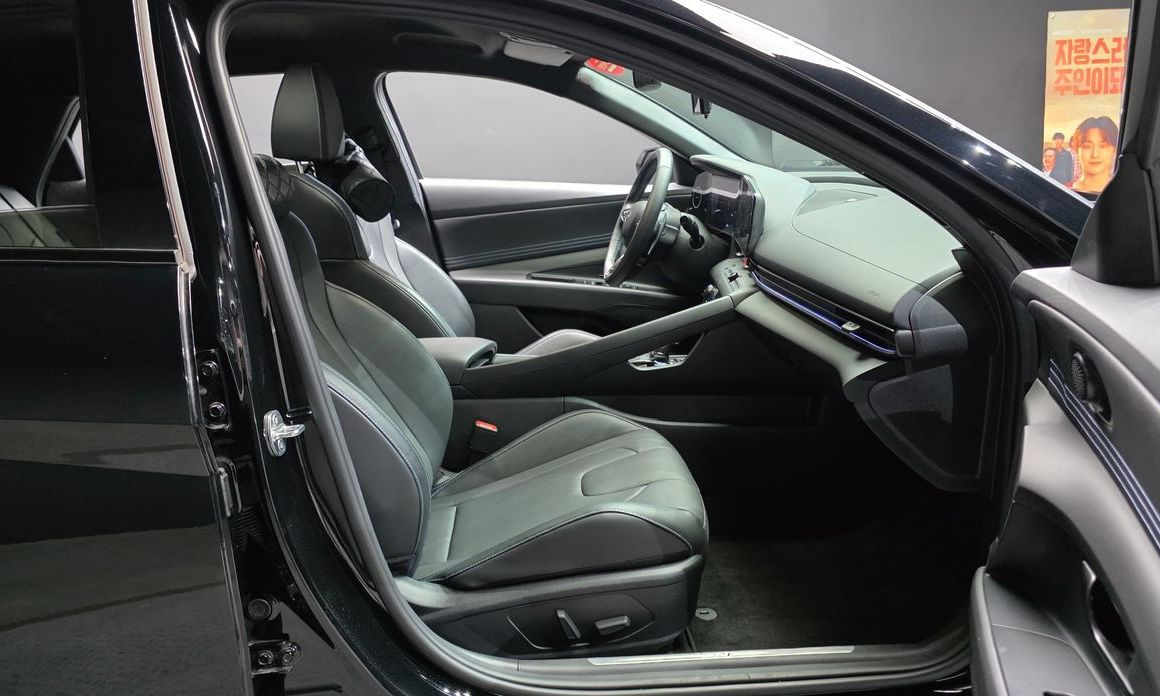 Hyundai AVANTE 2024