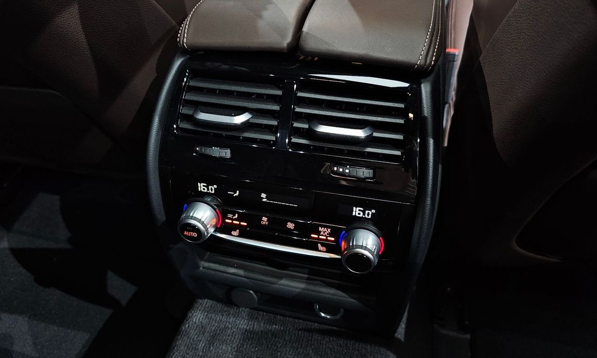 BMW 5-Series 2019
