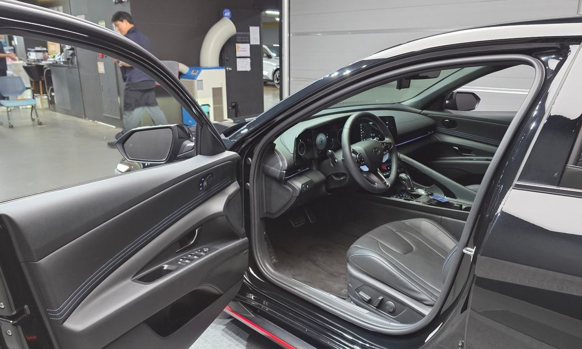 Hyundai AVANTE 2024