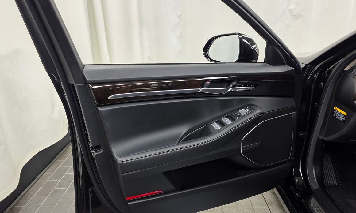 Genesis G90 2019