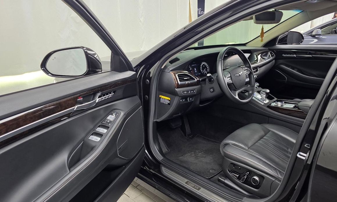 Genesis G90 2019