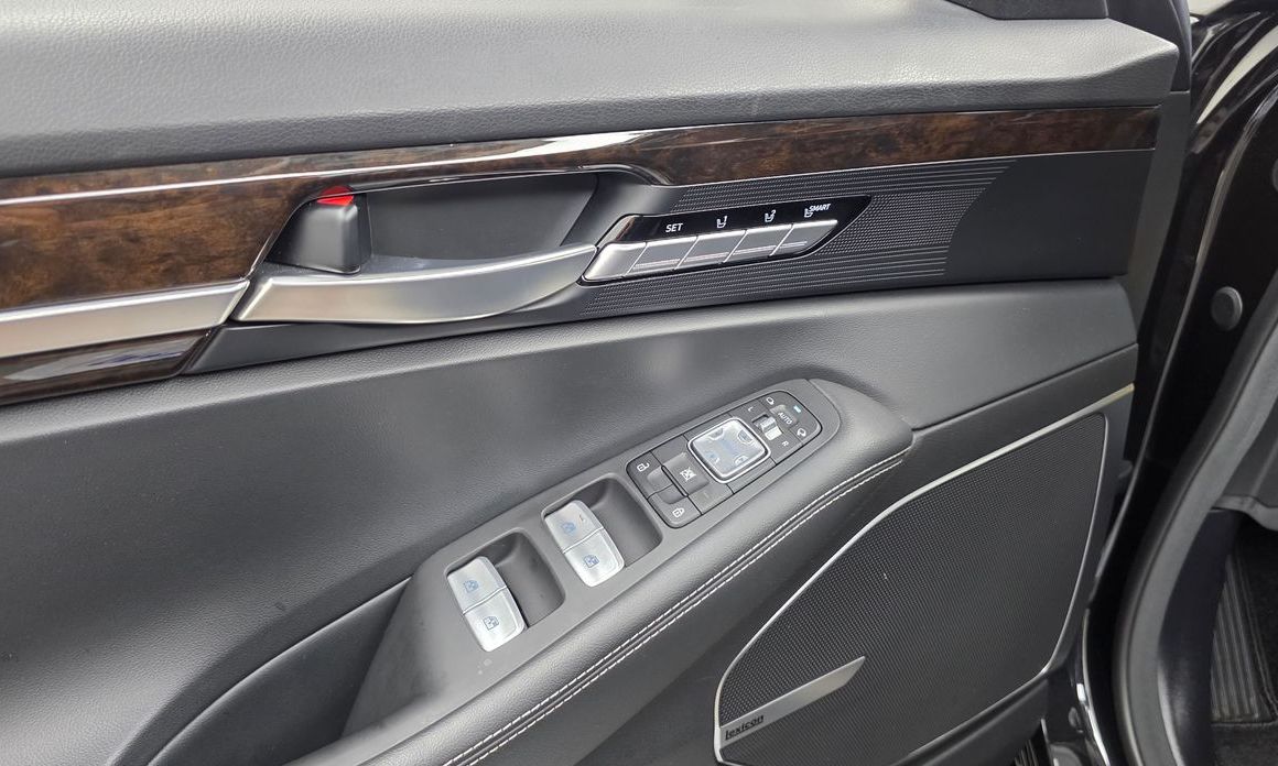 Genesis G90 2019