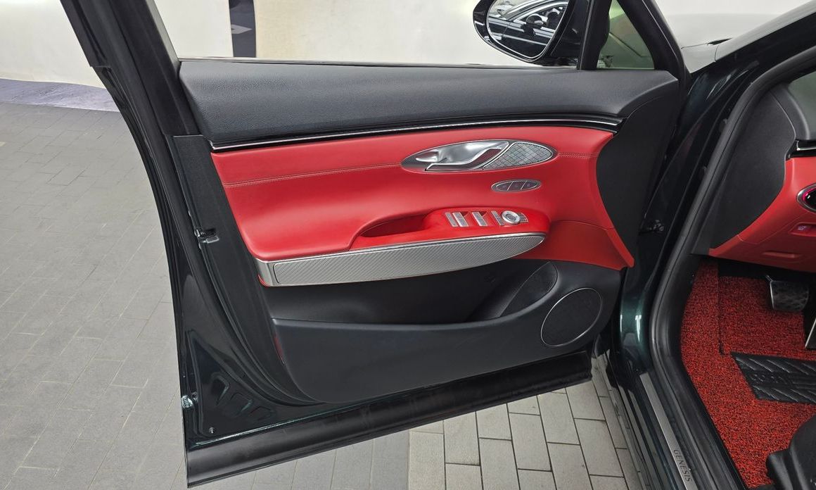 Genesis GV70 2021