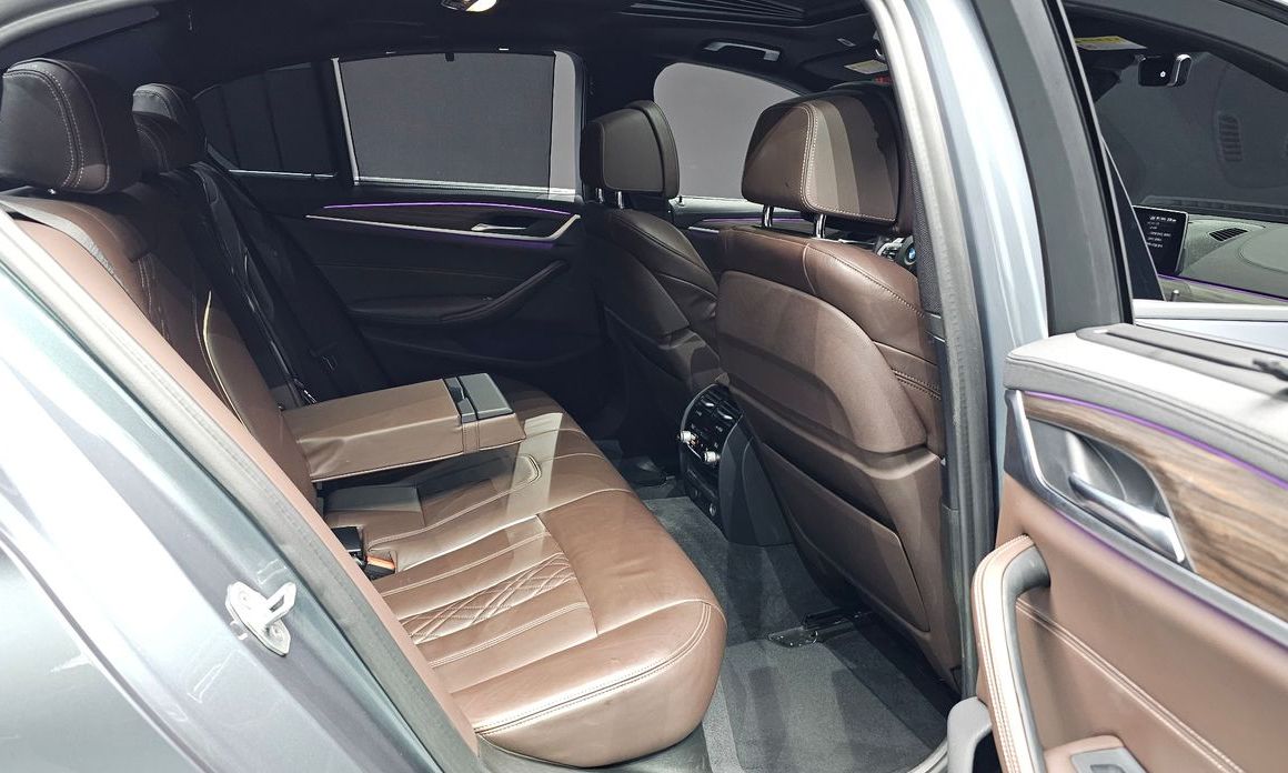 BMW 5-Series 2019