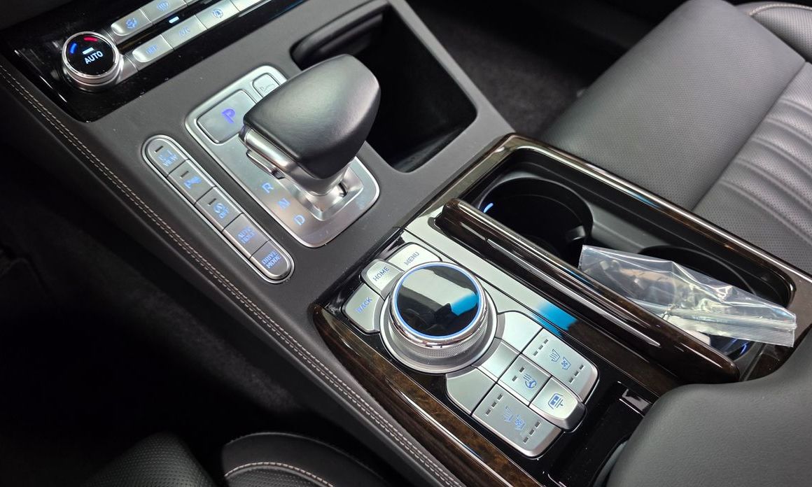 Genesis G90 2019