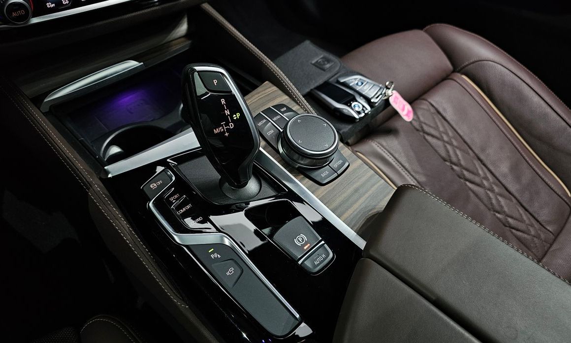 BMW 5-Series 2019