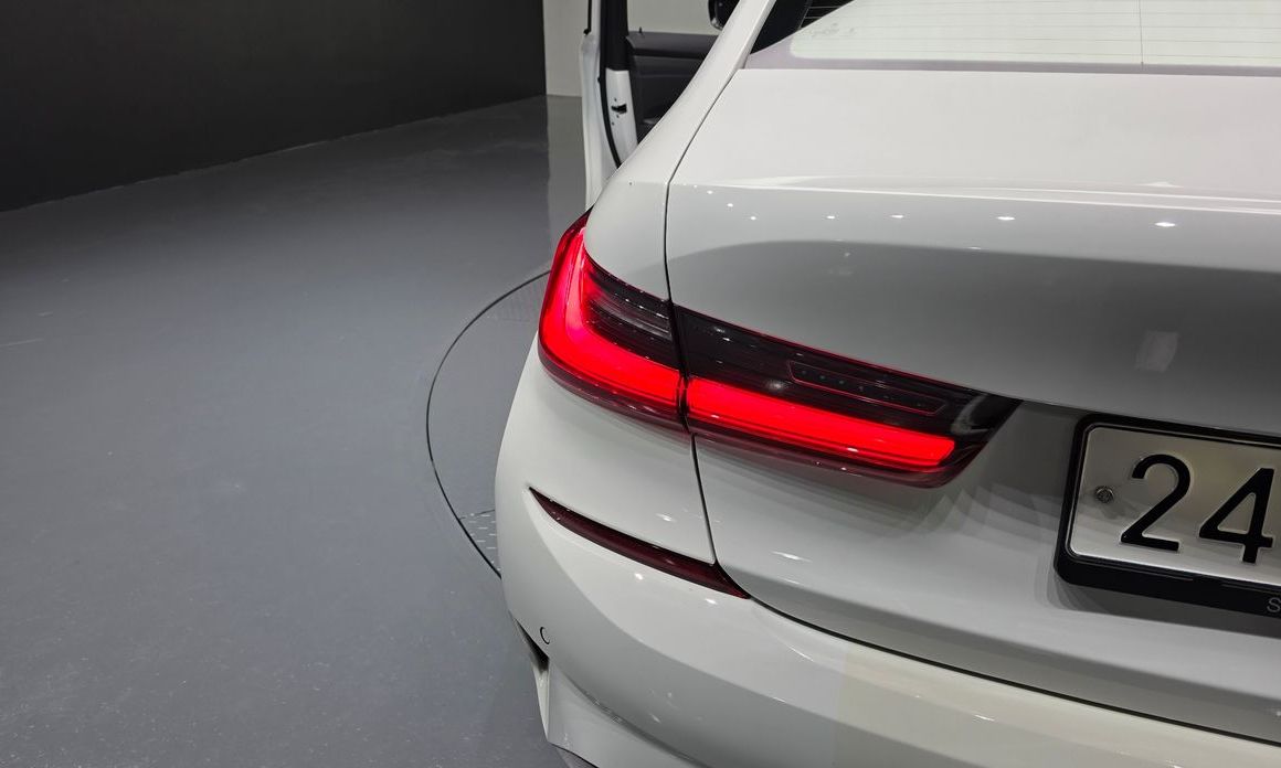 BMW 3-Series 2020