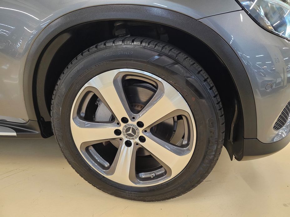 Mercedes-Benz GLC-Class 2019