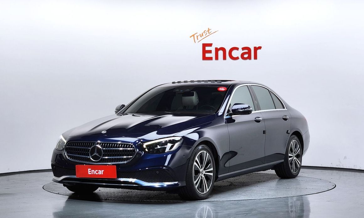Mercedes-Benz E-Class 2021