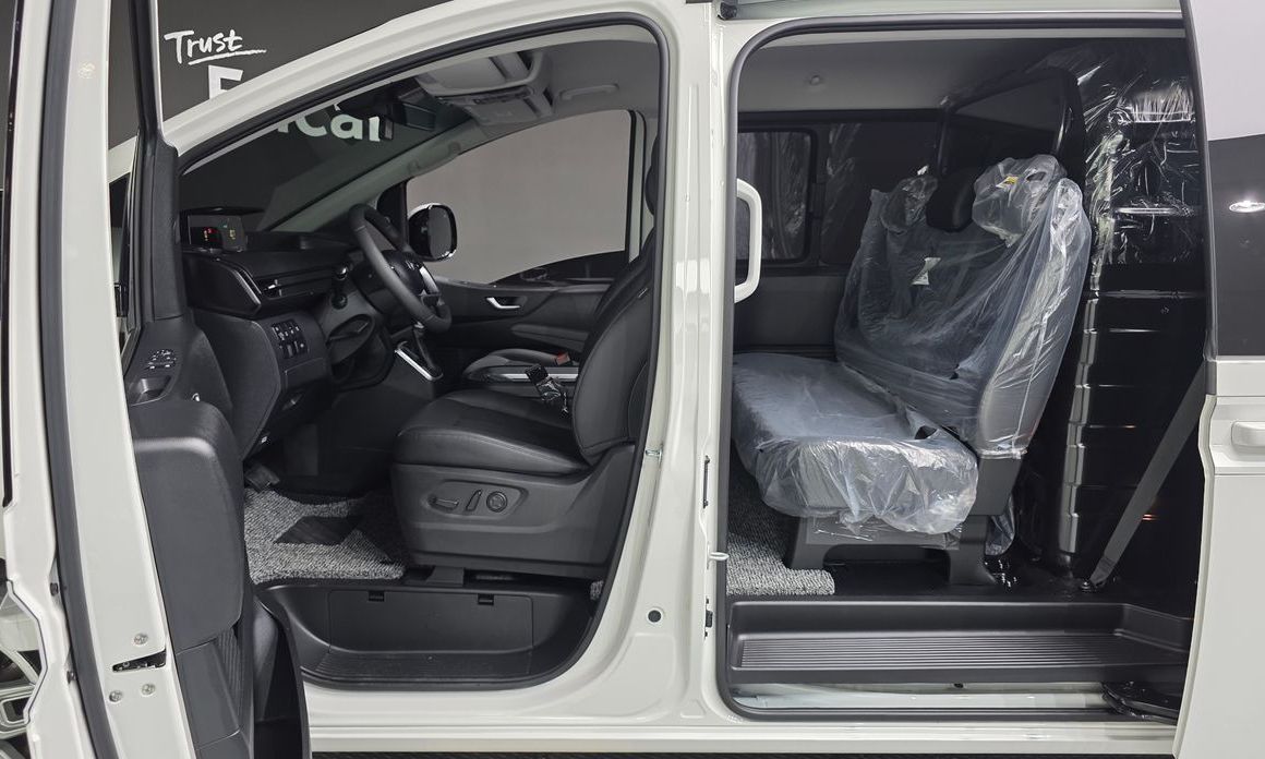 Hyundai Staria 2025