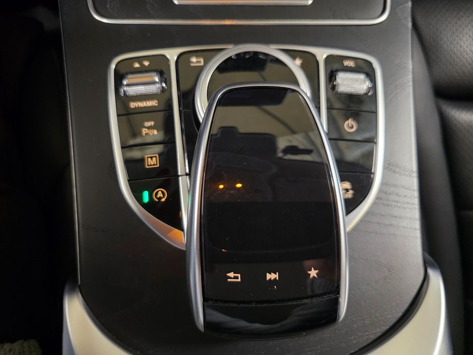 Mercedes-Benz GLC-Class 2019