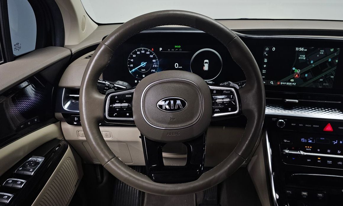 Kia Canival 2021