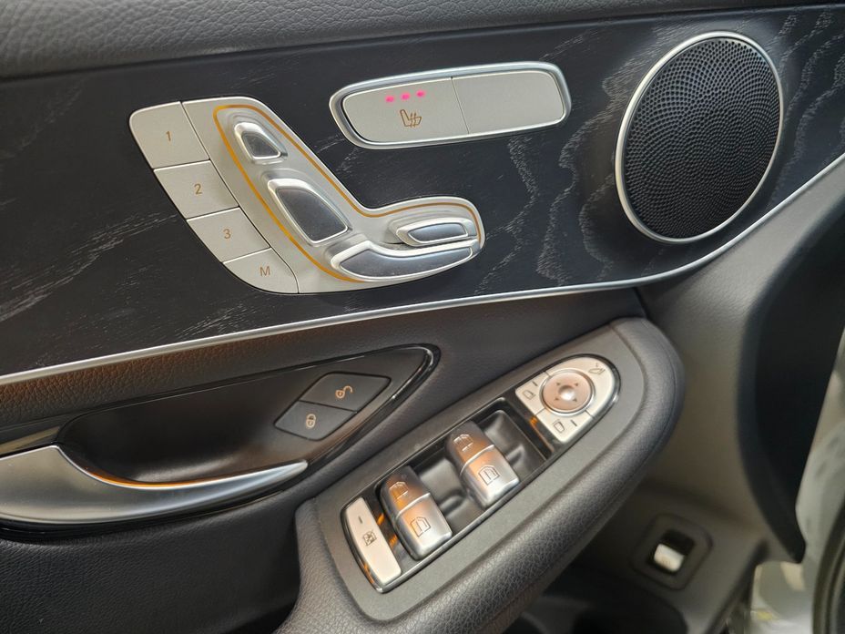 Mercedes-Benz GLC-Class 2019
