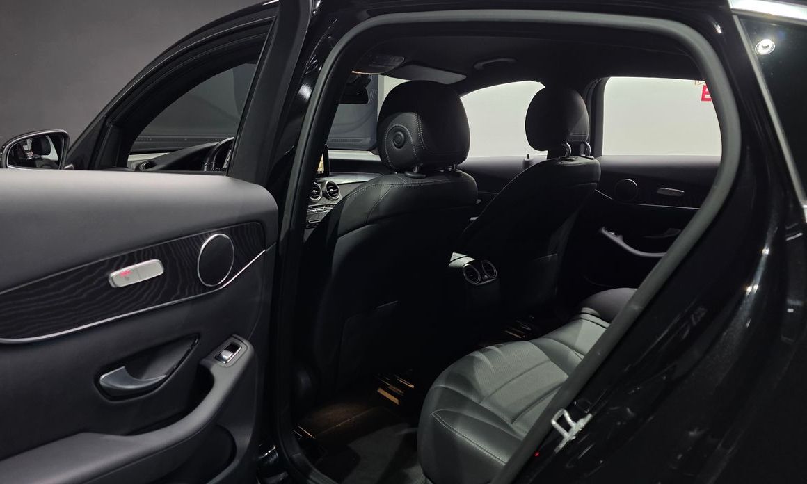 Mercedes-Benz GLC-Class 2019