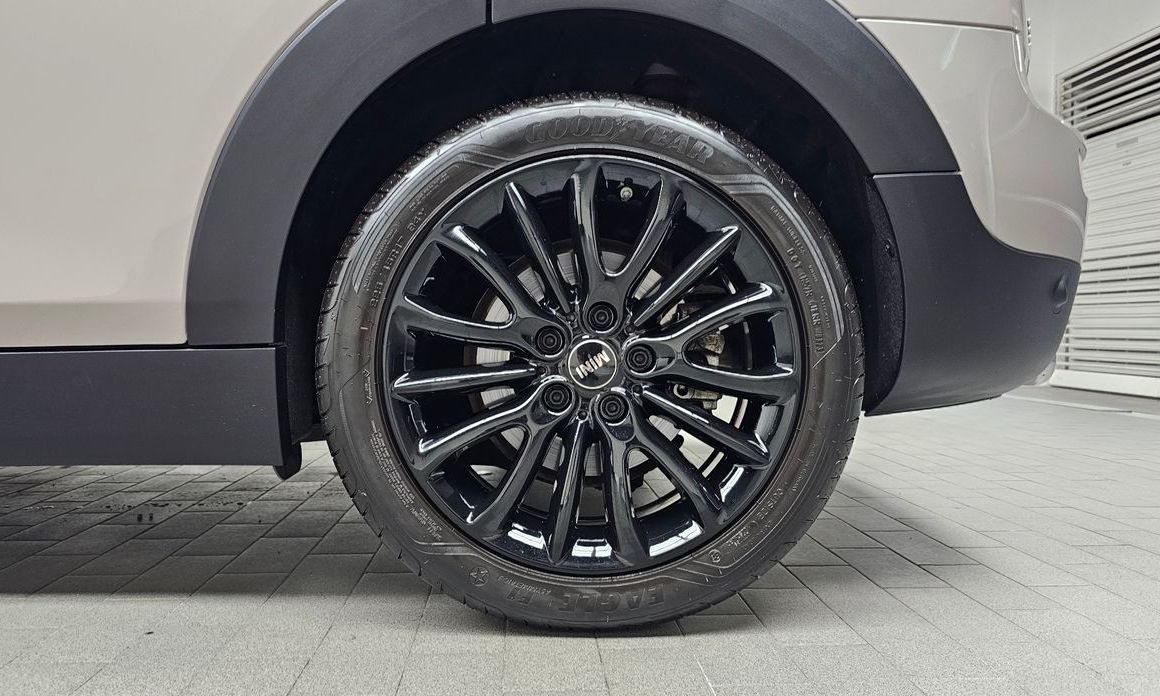 Mini Clubman 2024