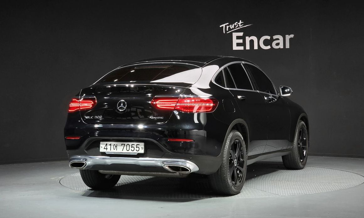 Mercedes-Benz GLC-Class 2019