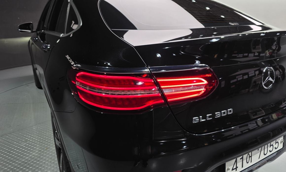Mercedes-Benz GLC-Class 2019