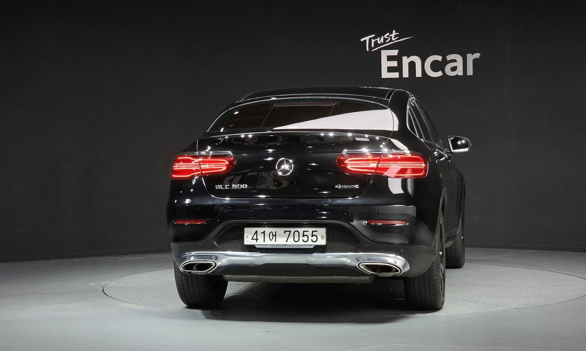 Mercedes-Benz GLC-Class 2019