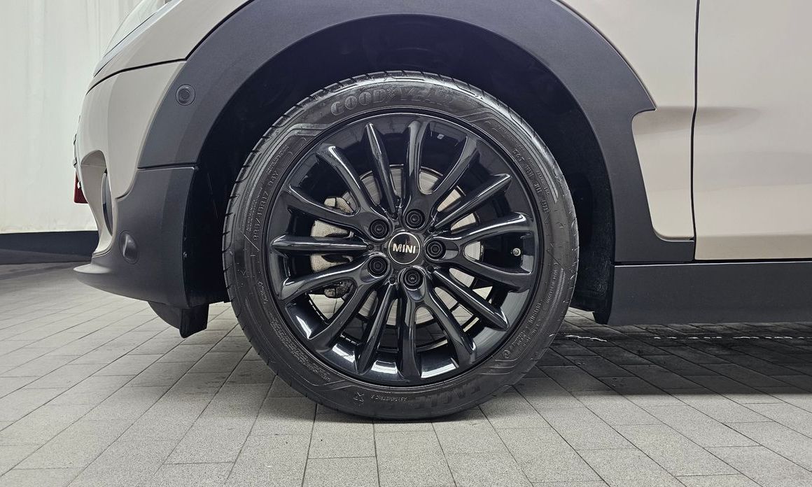 Mini Clubman 2024