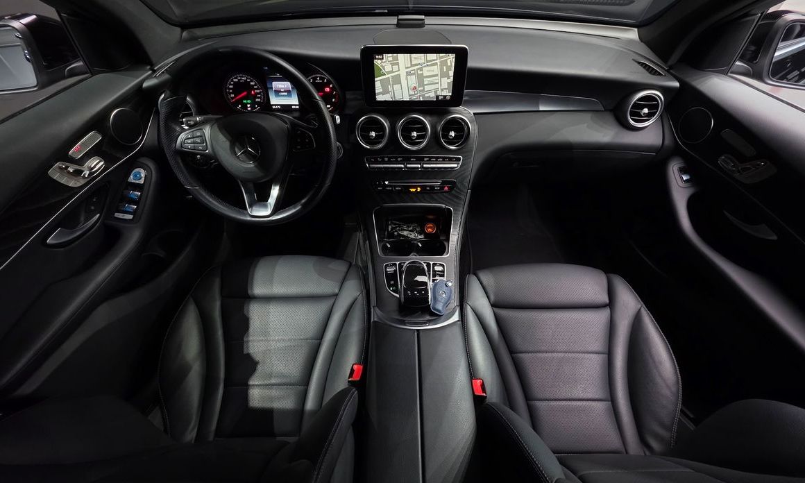 Mercedes-Benz GLC-Class 2019
