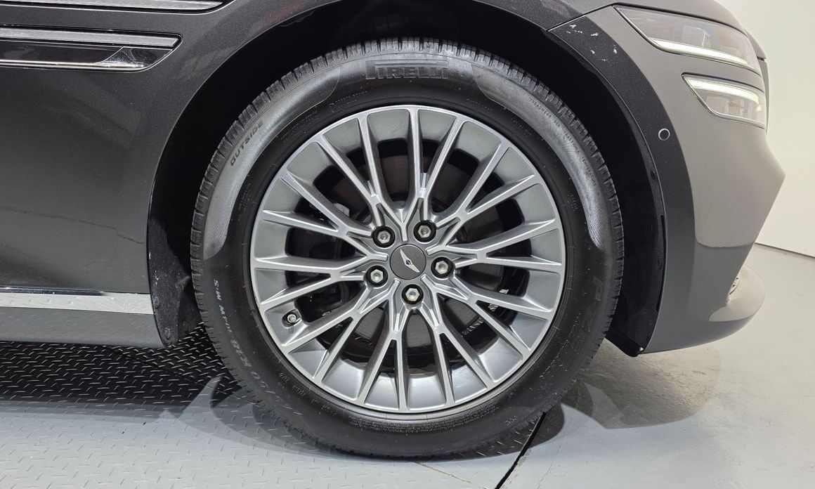 Genesis G80 2023