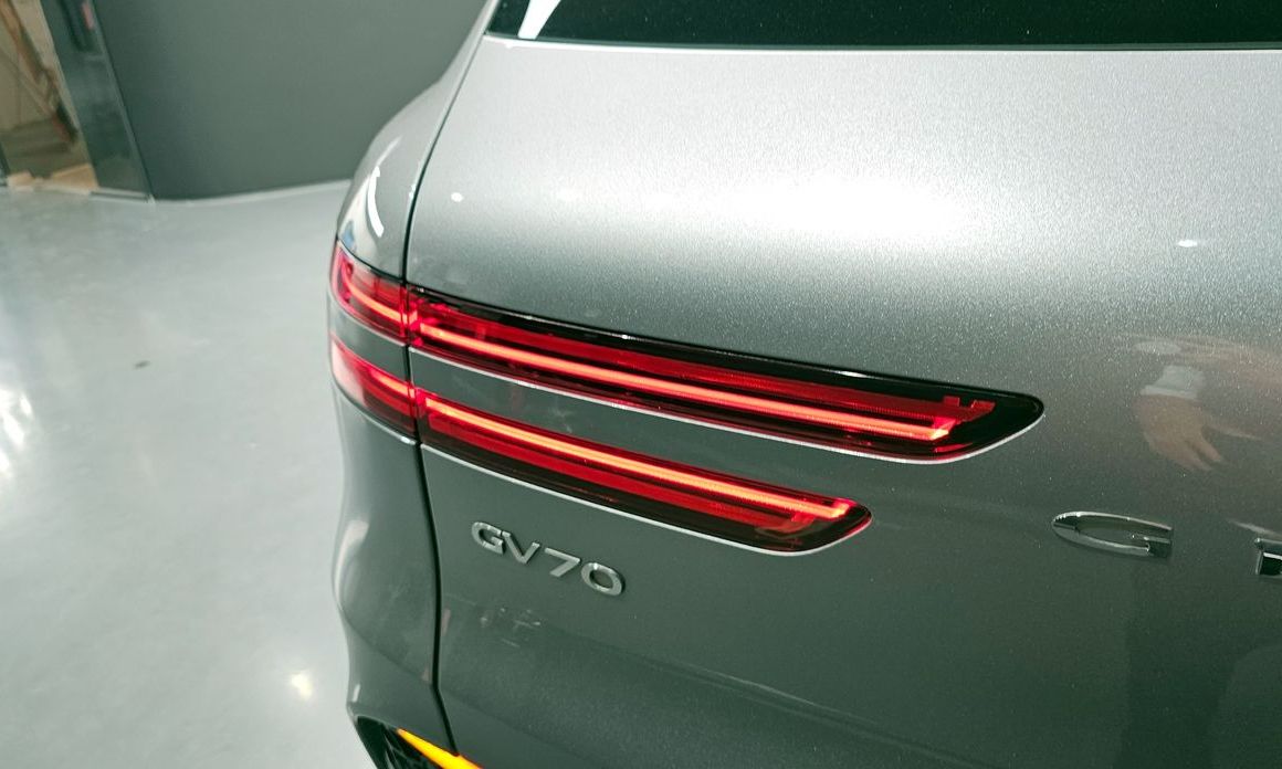 Genesis GV70 2023