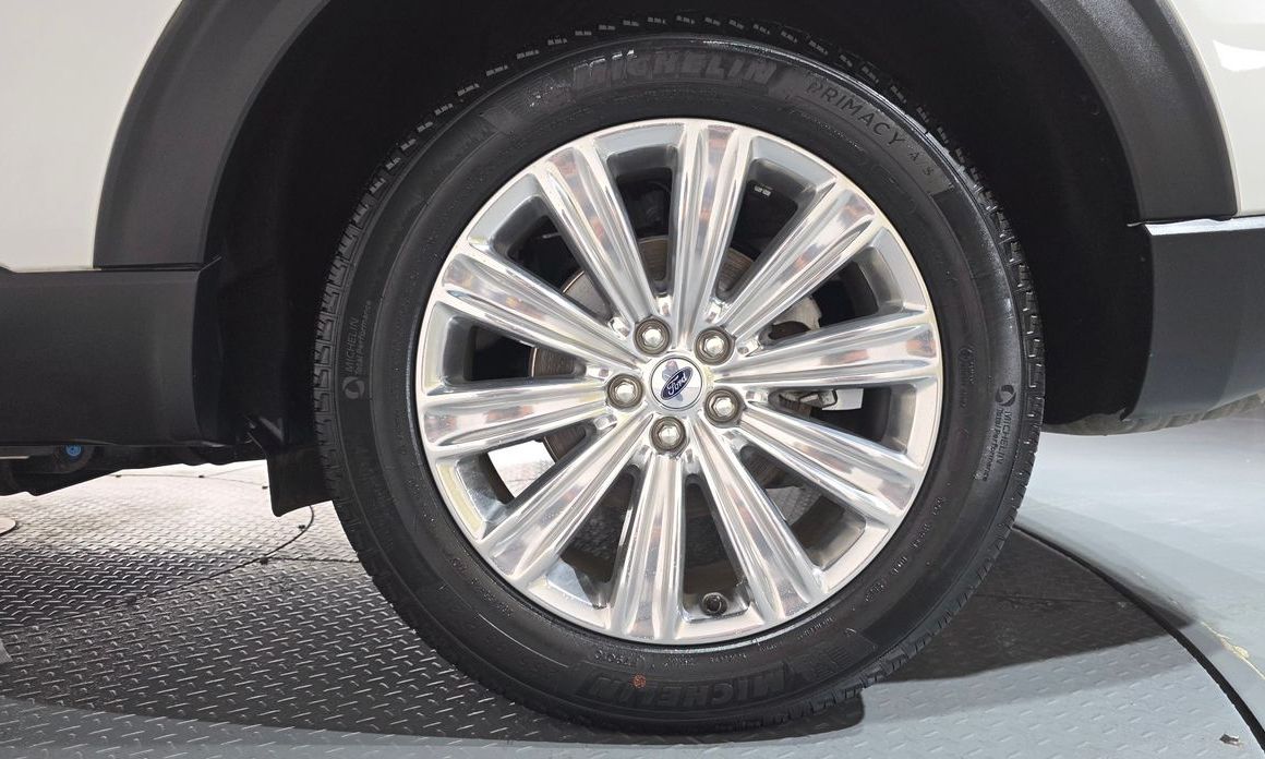Ford Explorer 2023