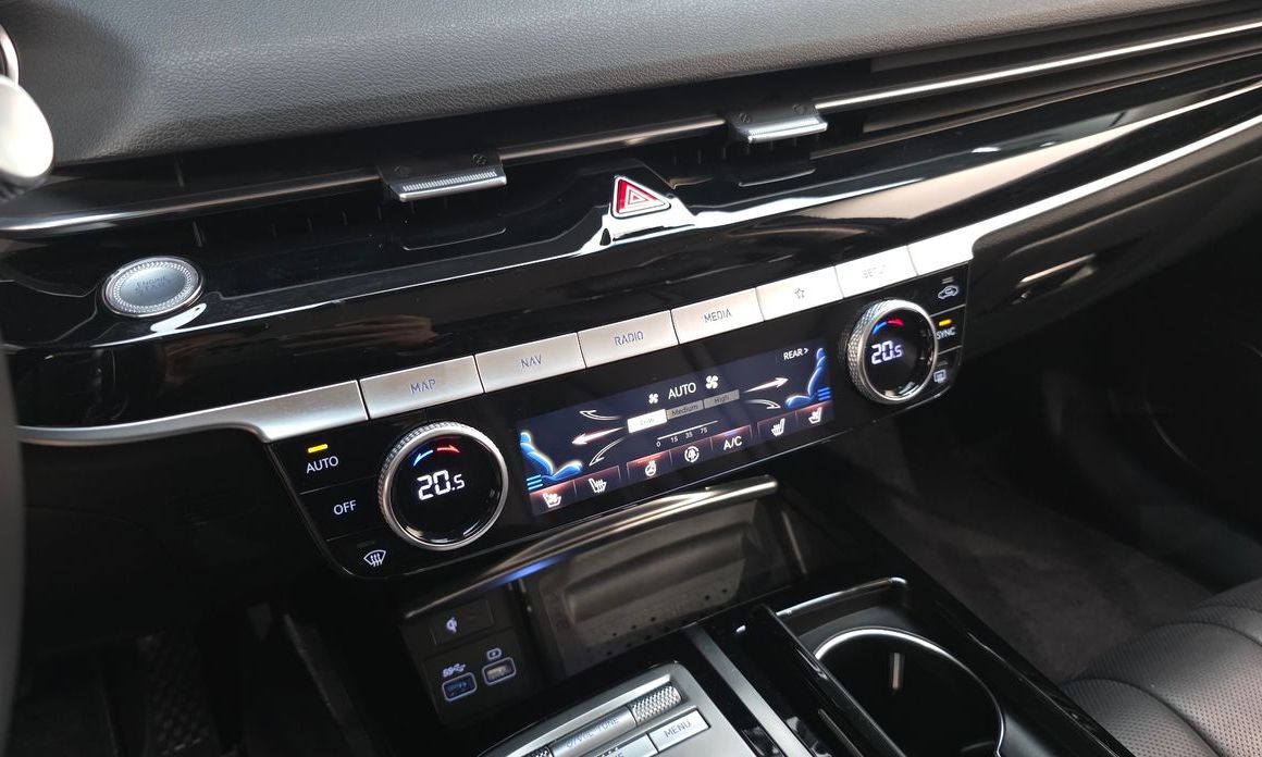Genesis G80 2021