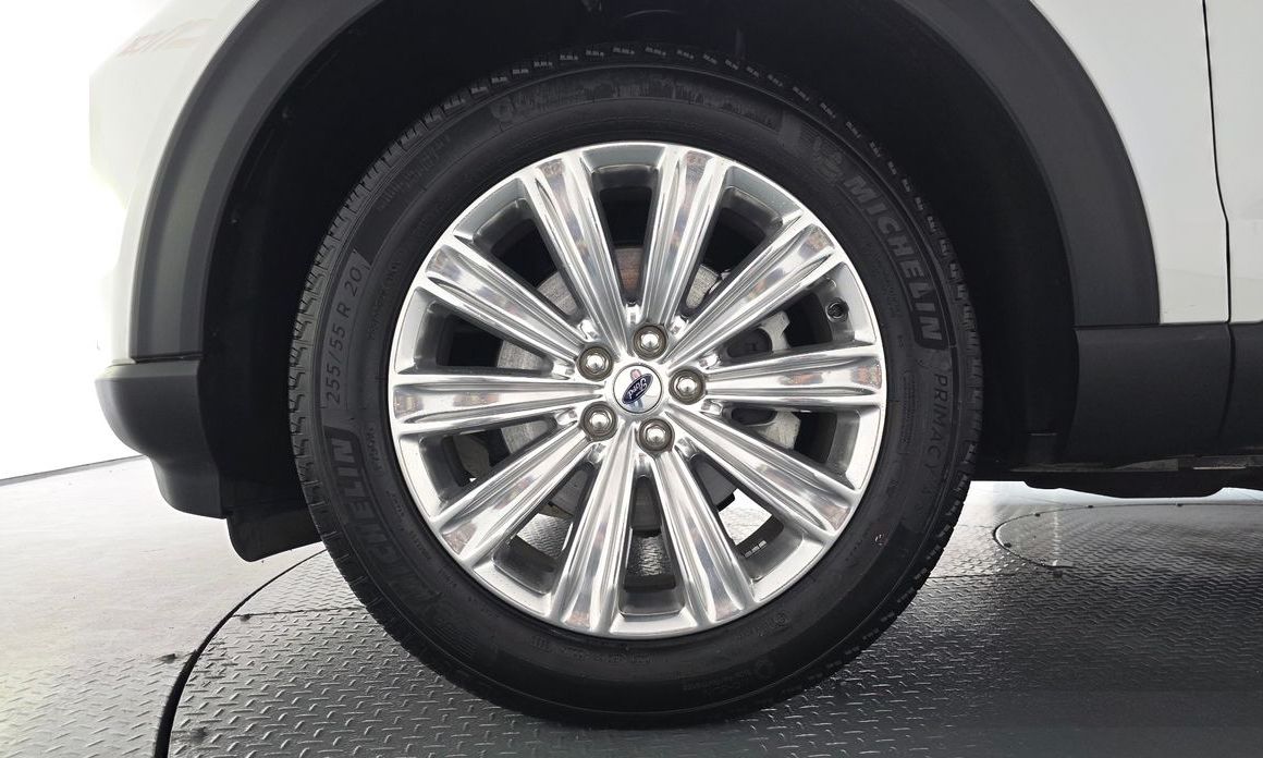 Ford Explorer 2023