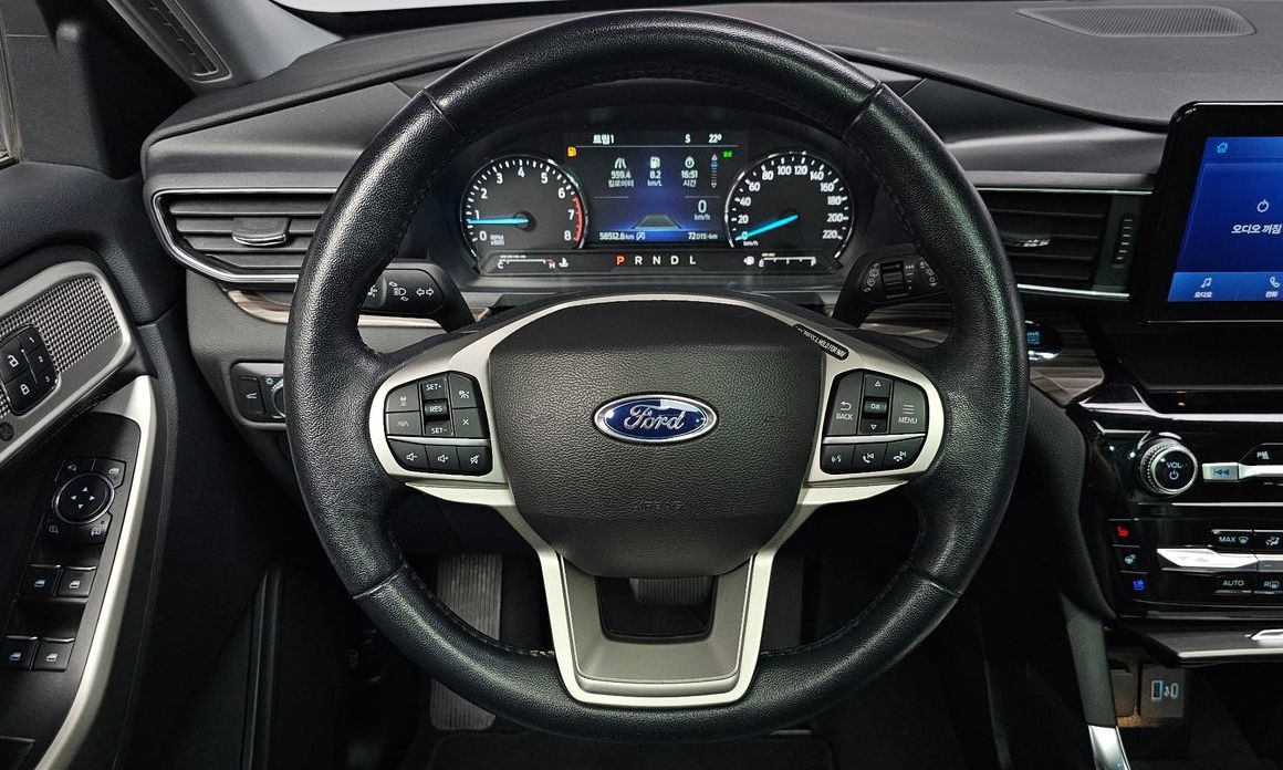 Ford Explorer 2022