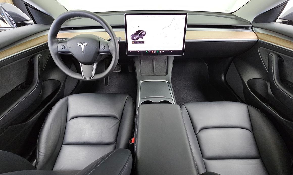 Tesla Model 3 2022