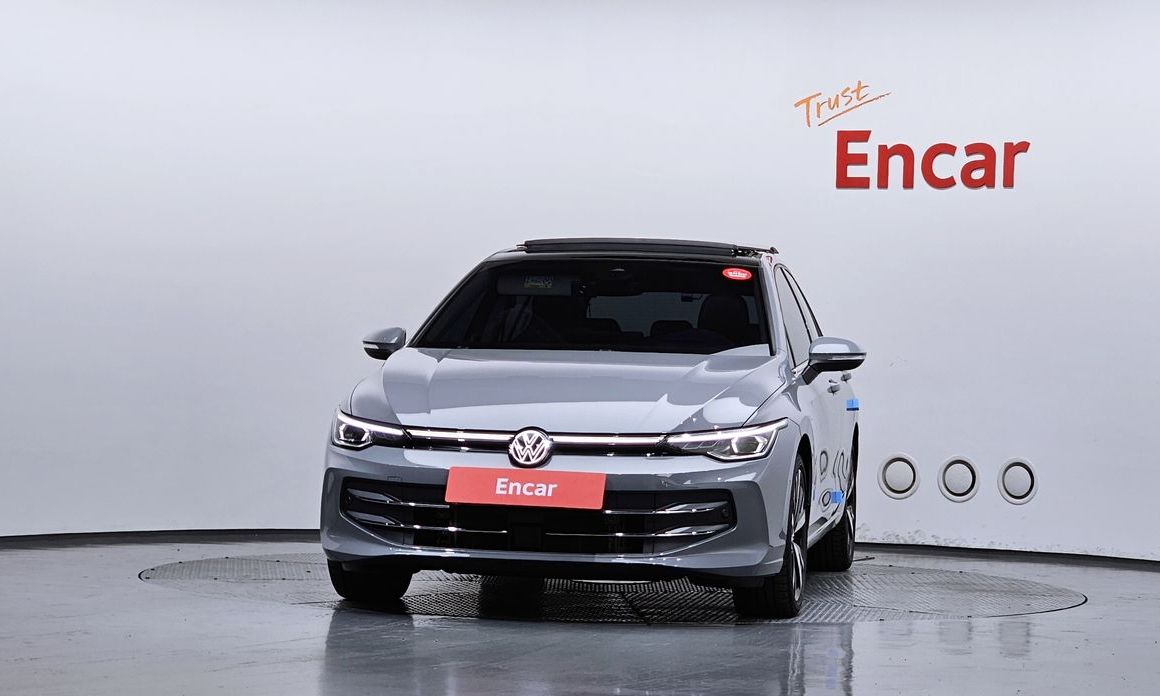 Volkswagen Golf 2025