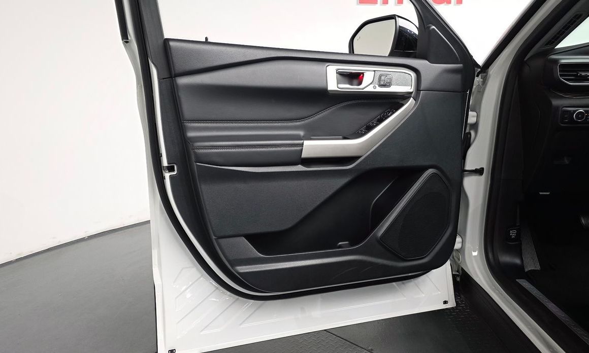 Ford Explorer 2023