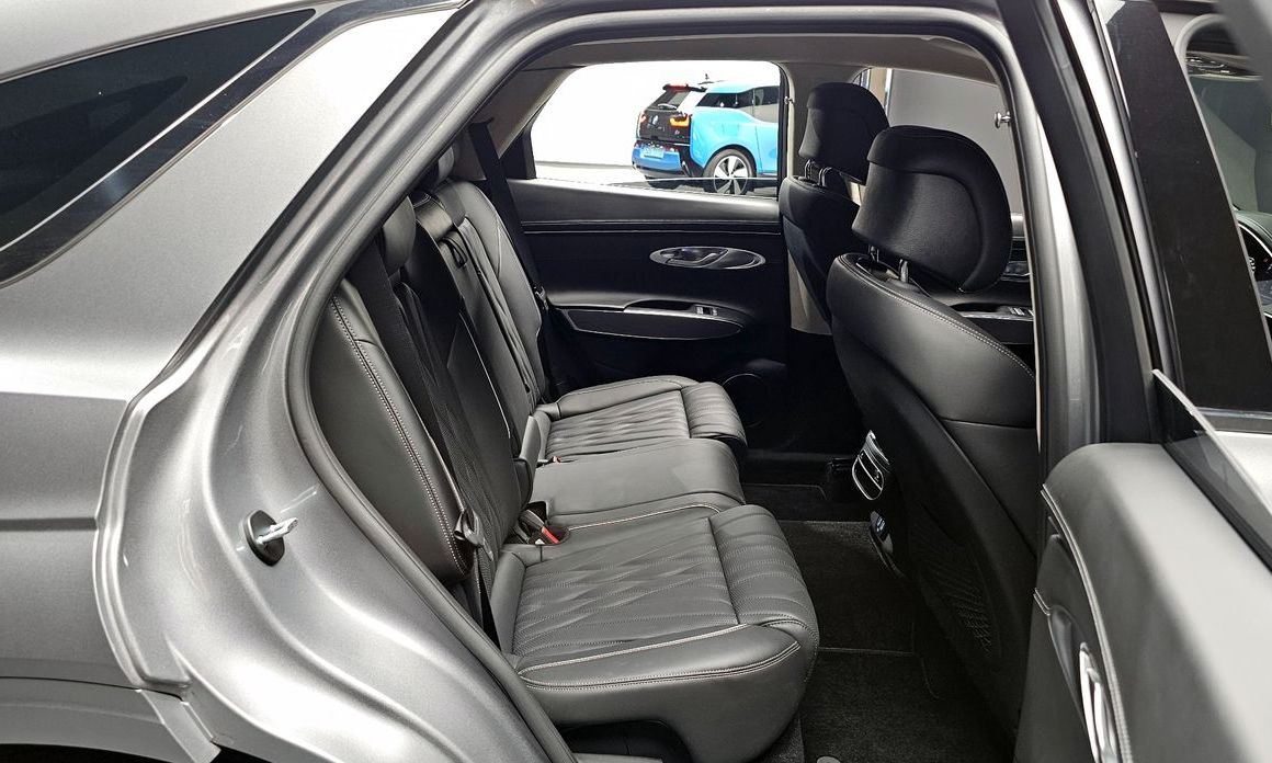 Genesis GV70 2023