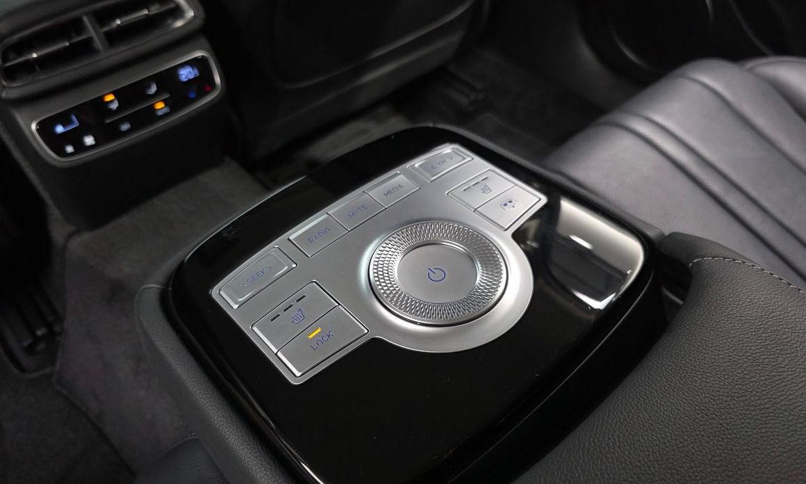 Genesis G80 2021
