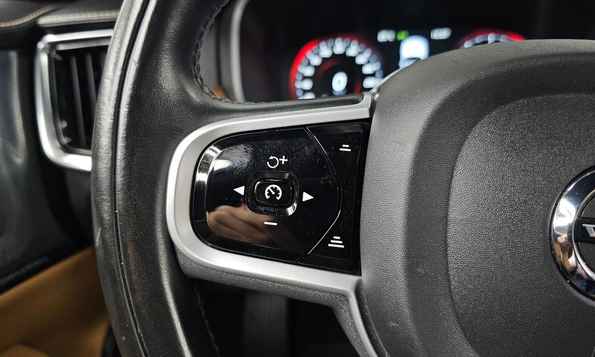 Volvo V90 2021
