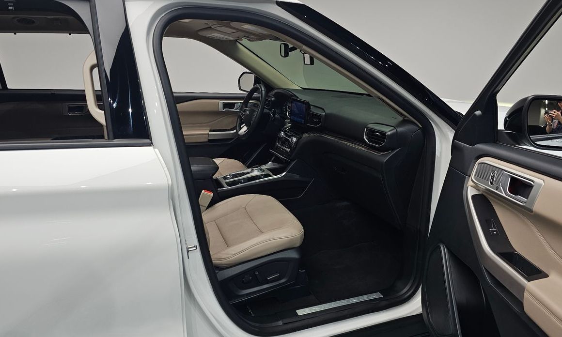 Ford Explorer 2023