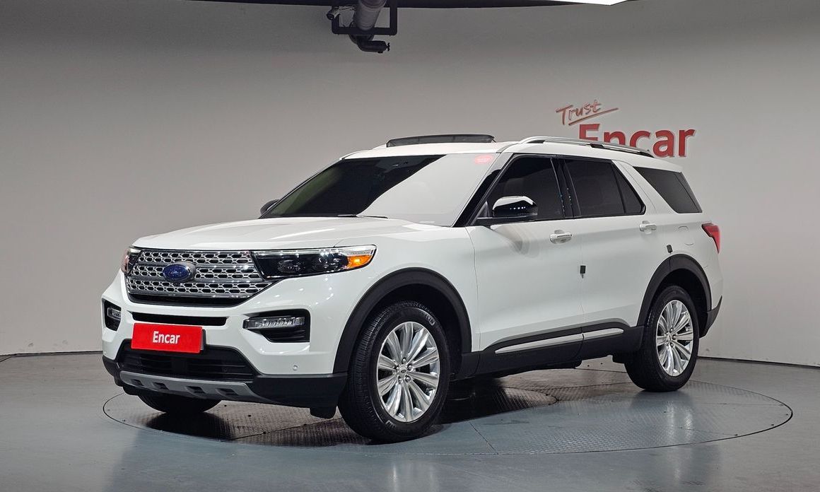 Ford Explorer 2023