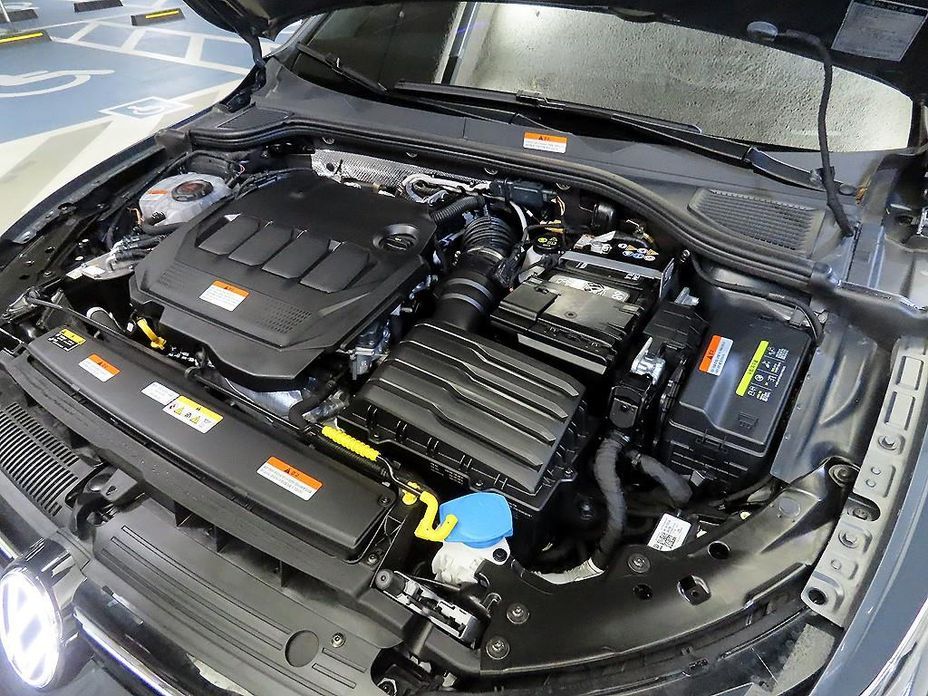 Volkswagen Golf 2025