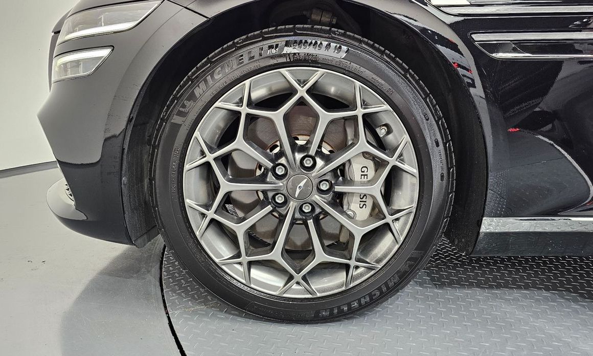 Genesis G80 2022