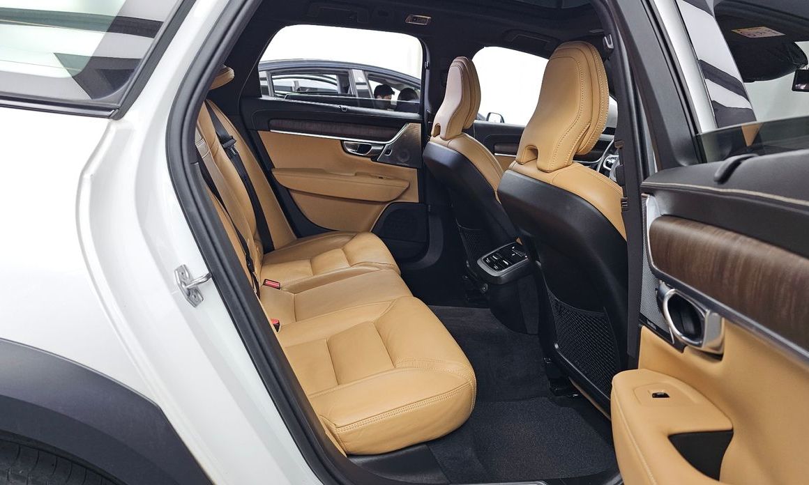 Volvo V90 2021