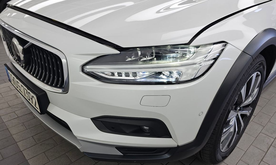 Volvo V90 2021