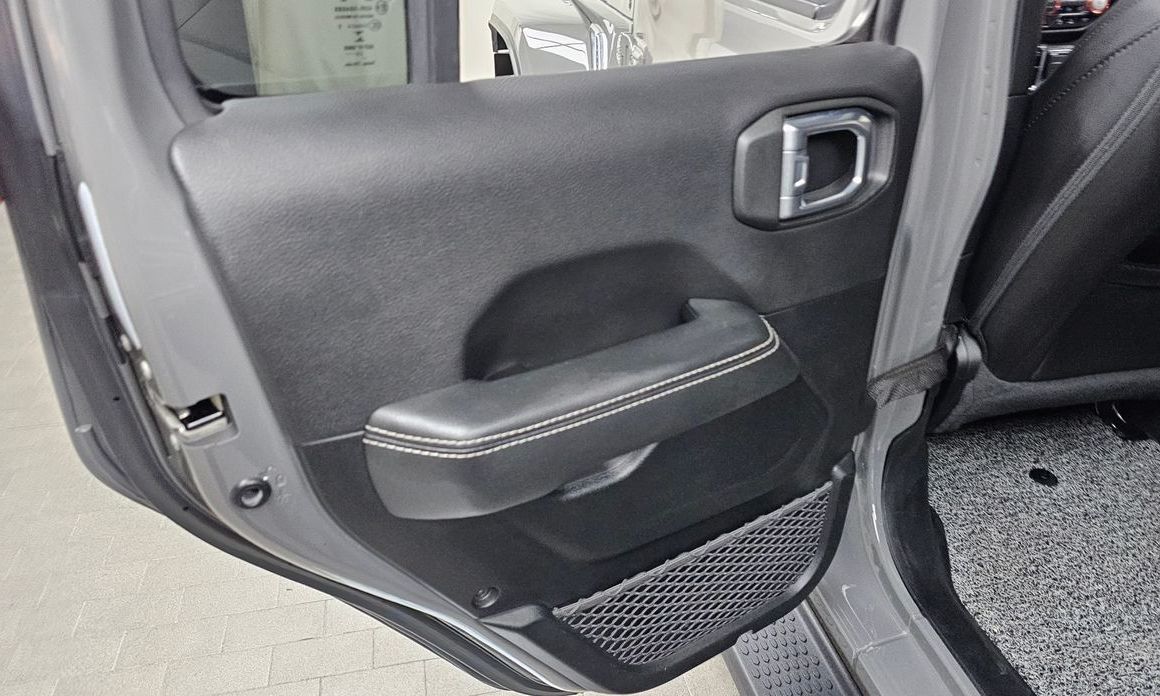 Jeep Wrangler 2021