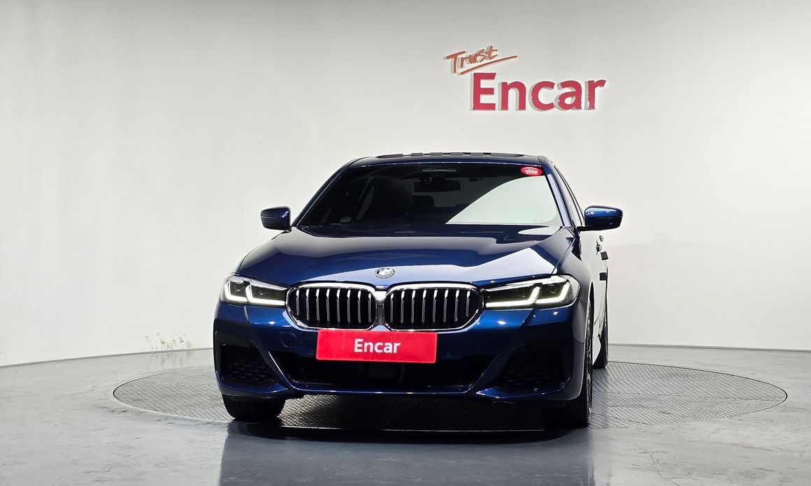BMW 5-Series 2021
