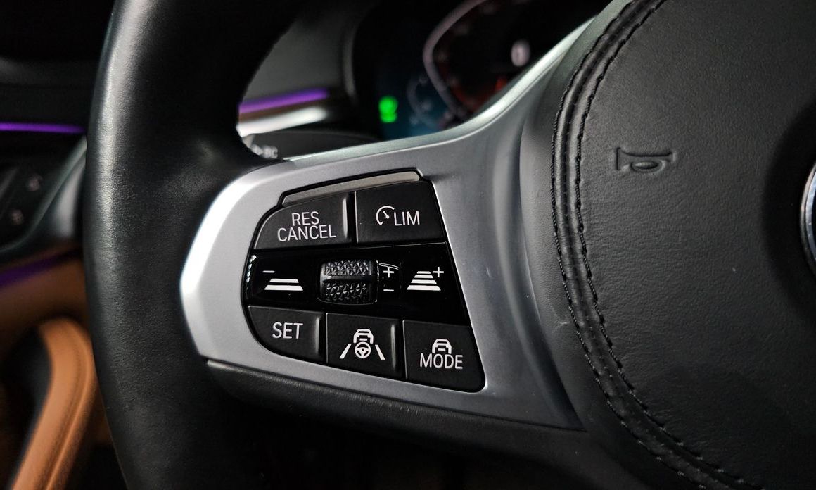 BMW 5-Series 2022