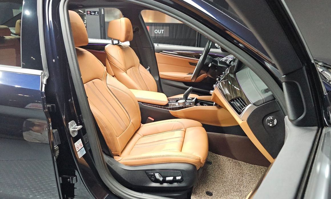 BMW 5-Series 2022