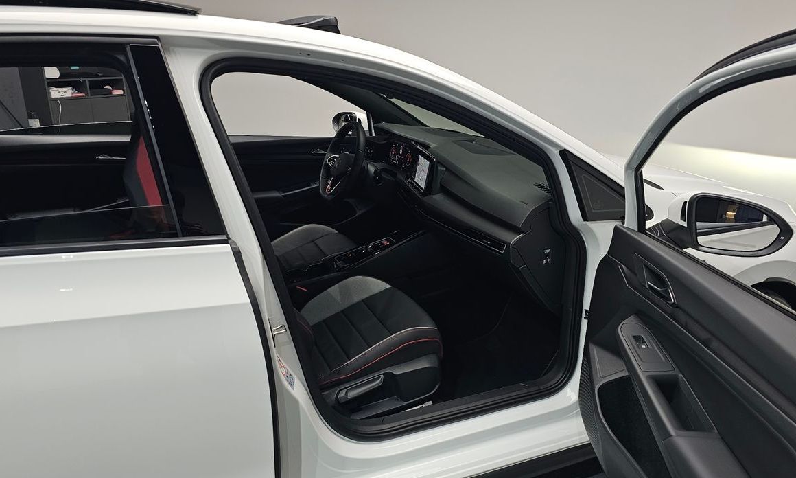 Volkswagen Golf 2024