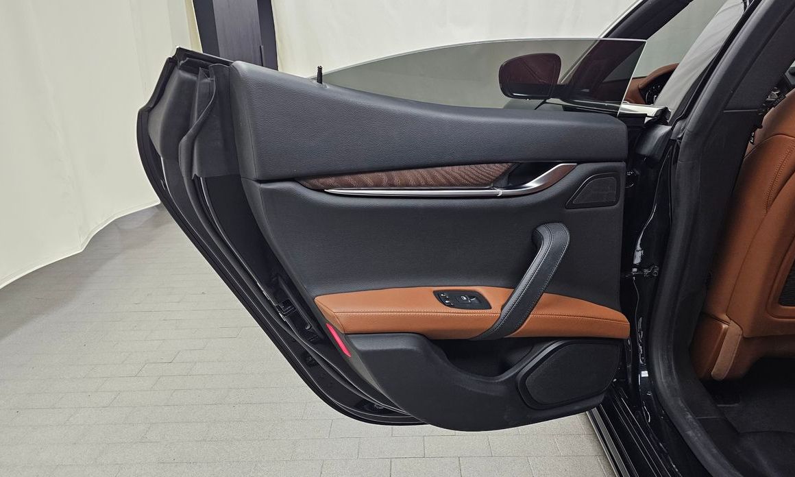 Maserati Ghibli 2022