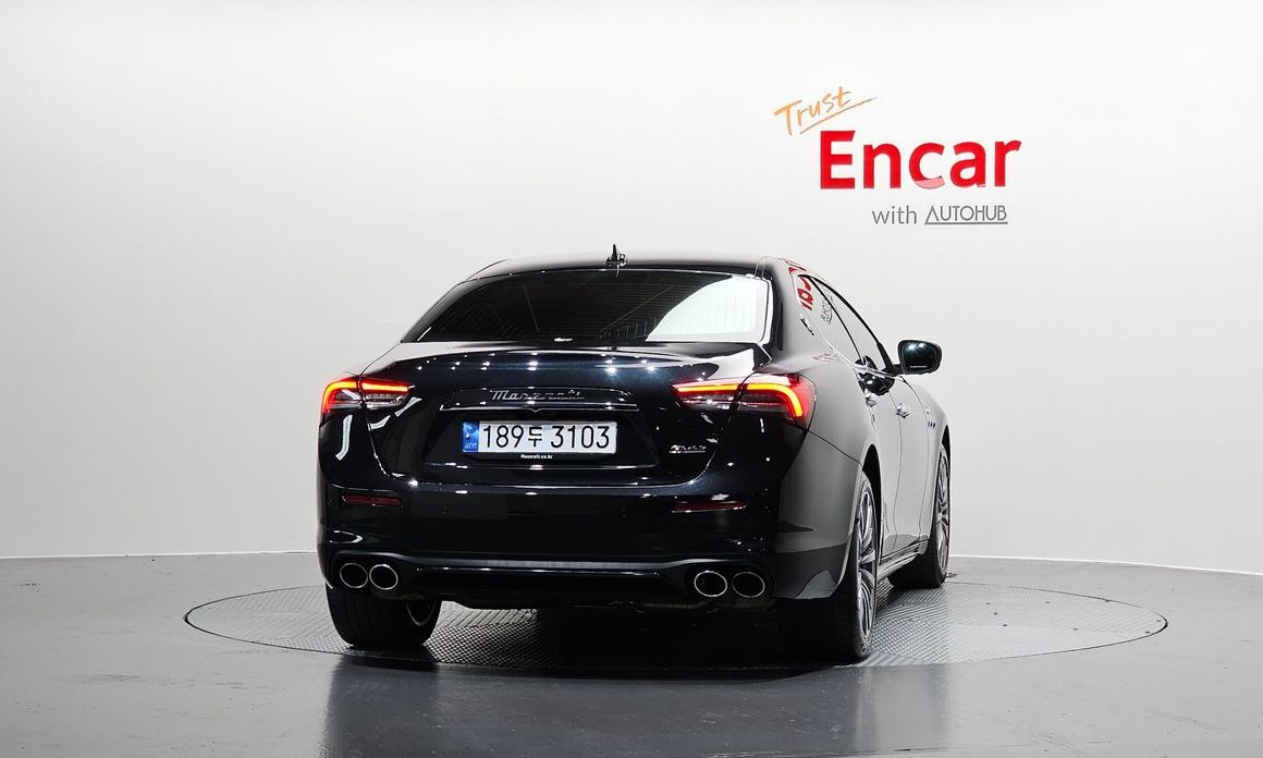 Maserati Ghibli 2022